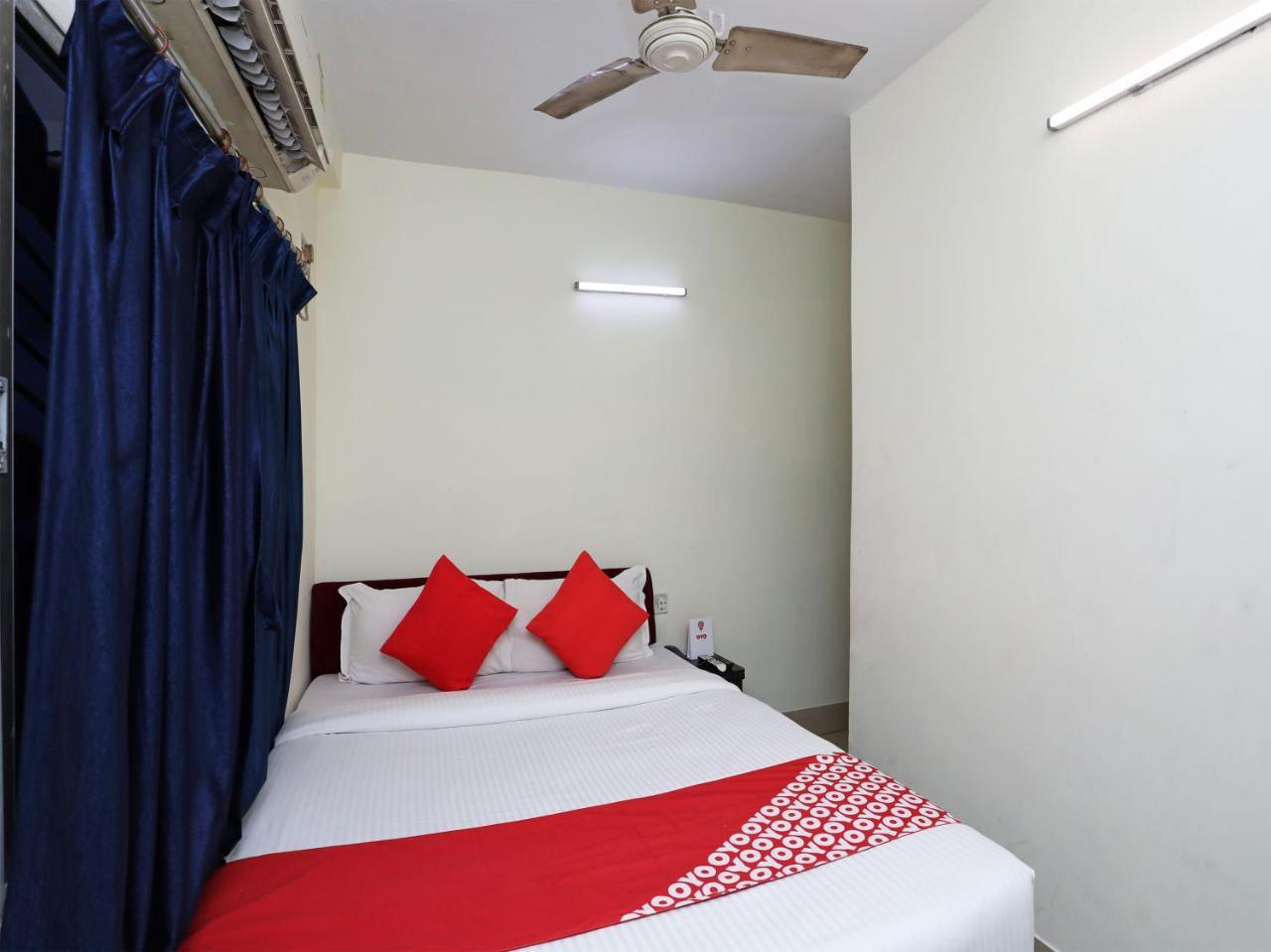 Oyo 13906 Vinita Inn Santragachi Exterior photo