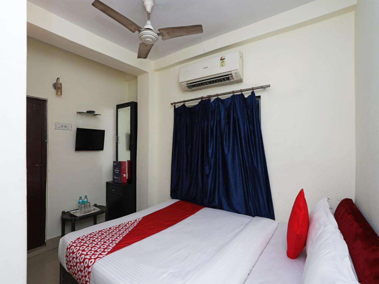 Oyo 13906 Vinita Inn Santragachi Exterior photo